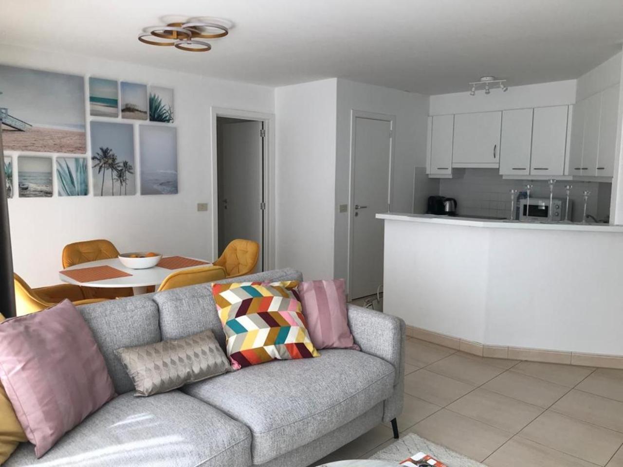 Urbanstay Suites - Beachfront Apartment In Knokke Εξωτερικό φωτογραφία